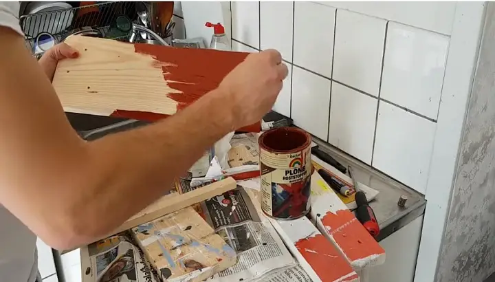 Can You Use Metal Paint On Wood